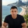 Prof. Lucas, professor de inglês